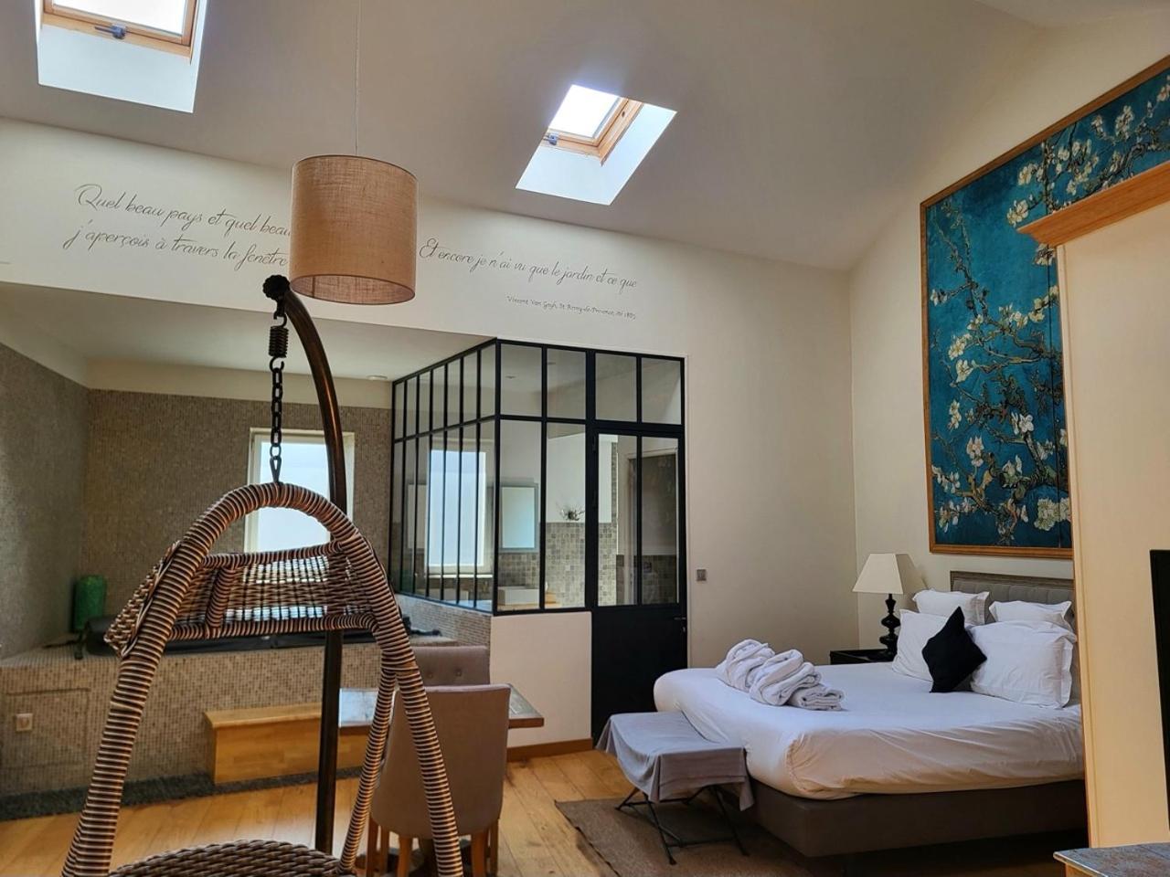 Maison D'Hotes Les Varietes Saint-Rémy-de-Provence エクステリア 写真