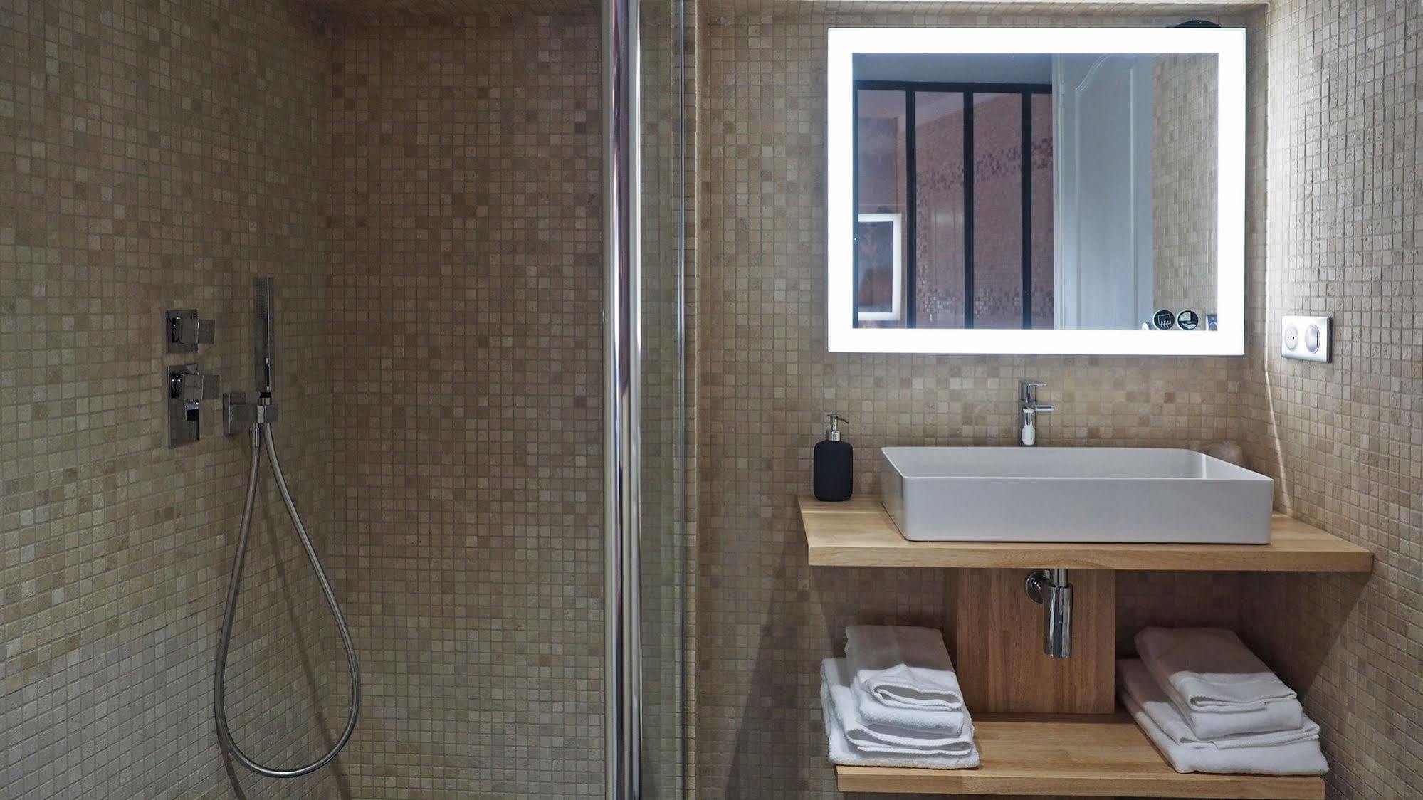 Maison D'Hotes Les Varietes Saint-Rémy-de-Provence エクステリア 写真