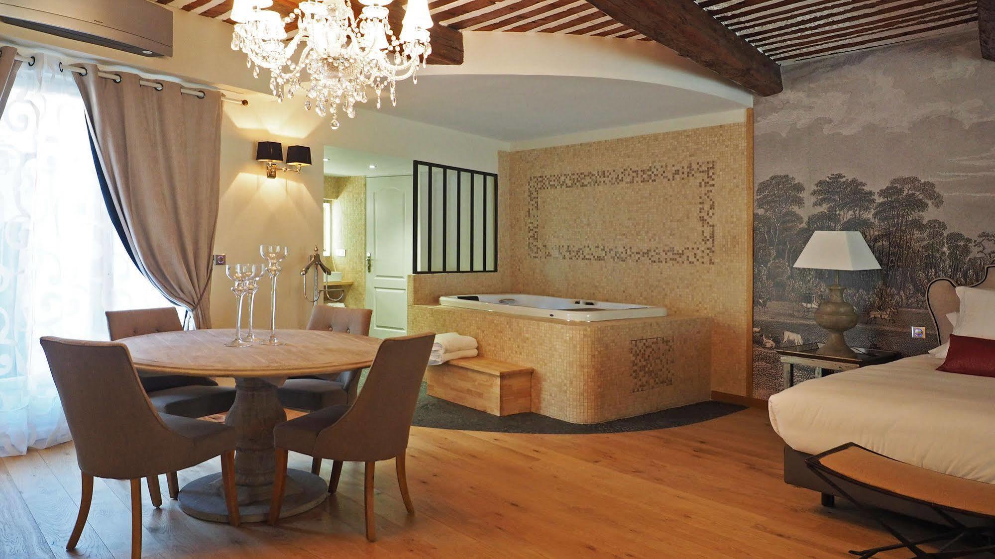 Maison D'Hotes Les Varietes Saint-Rémy-de-Provence エクステリア 写真