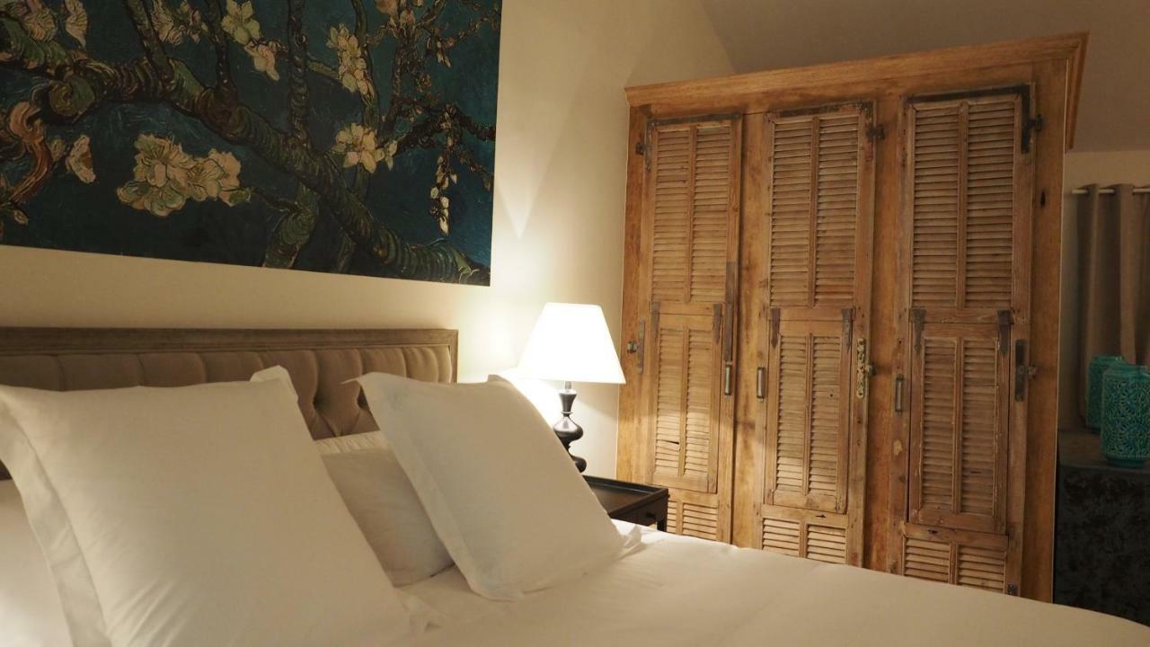 Maison D'Hotes Les Varietes Saint-Rémy-de-Provence エクステリア 写真
